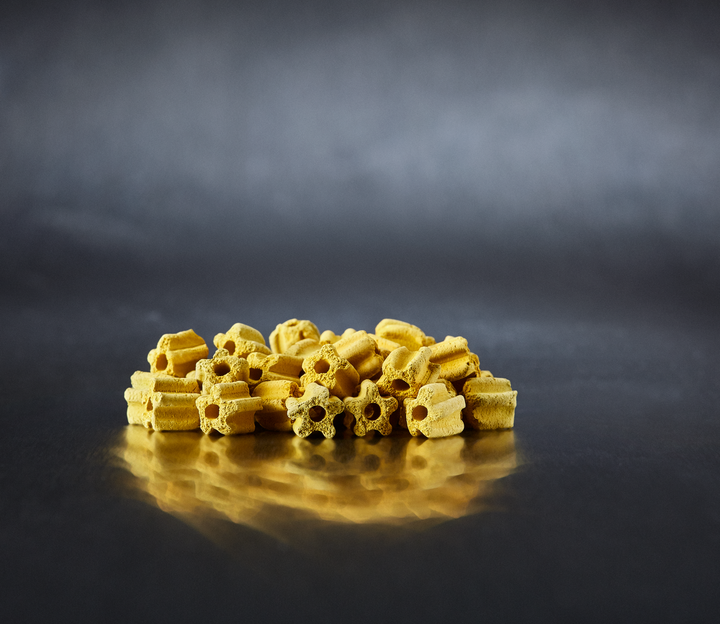 Sulfur guard catalysts